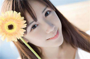 如何提高夜上海老年人获取医疗服务的便利性